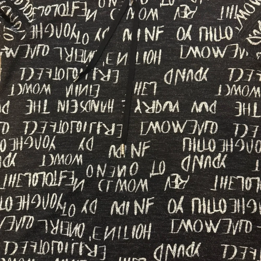 SCAPA Lauren Perre Black White Word Graphic Turtleneck Sweatshirt Womens Size S - Picture 7 of 10